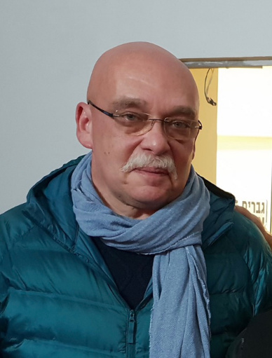 Михаил Книжник
